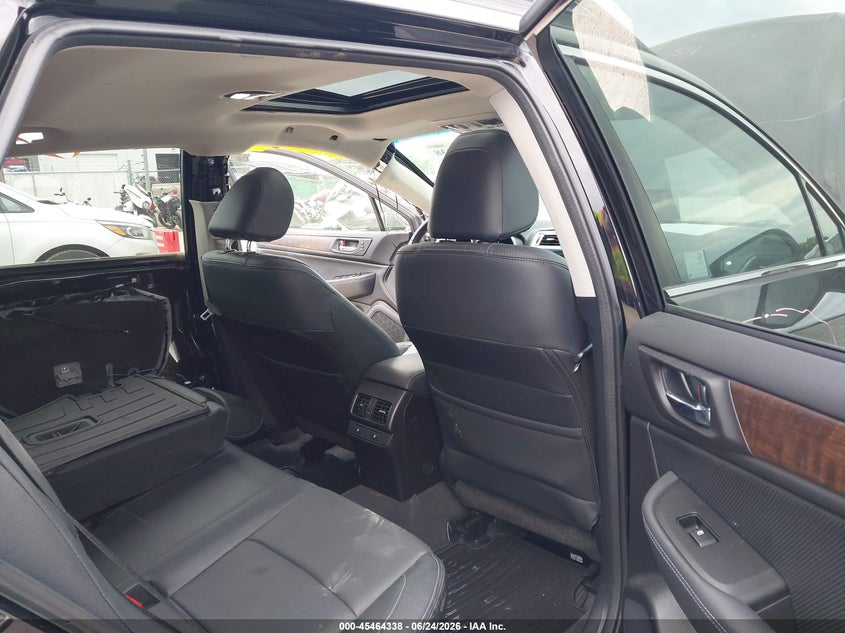 2016 Subaru Outback VIN 4S4BSBNC5G3312983 IAAI salvage auction — REAR END, Salvage (Illinois), sold $1,300 on 2026-07-28 (photo 8)
