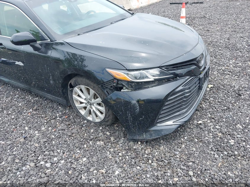 2018 Toyota Camry VIN JTNB11HK2J3029609 IAAI salvage auction — WATER/FLOOD, Salvage (Arizona), sold $3,650 on 2026-07-14 (photo 6)