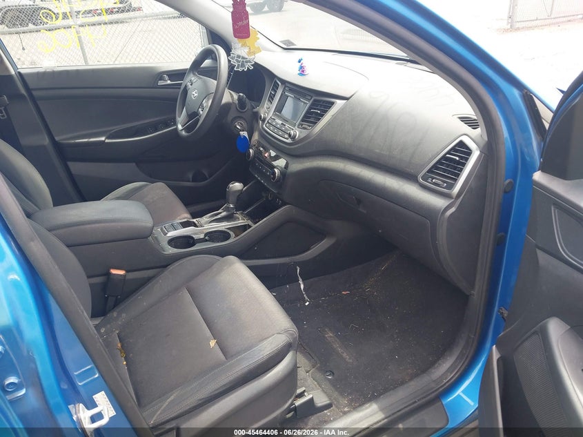2017 Hyundai Tucson VIN KM8J23A41HU302849 IAAI salvage auction — LEFT FRONT, Clear (Virginia), sold $2,000 on 2026-07-10 (photo 5)