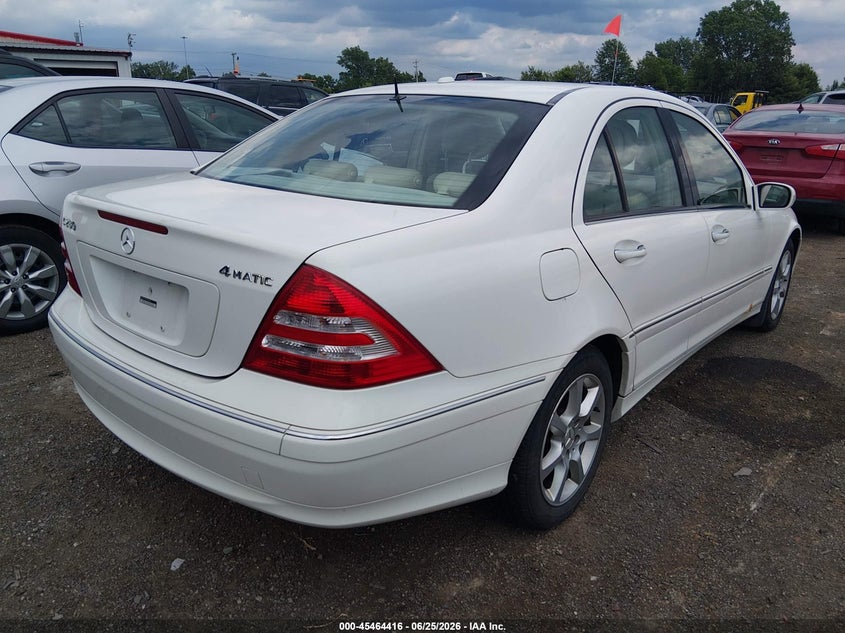 2007 Mercedes-benz C class VIN WDBRF92H97F865956 IAAI salvage auction — FRONT END, Salvage (Ohio), sold $525 on 2026-07-29 (photo 4)