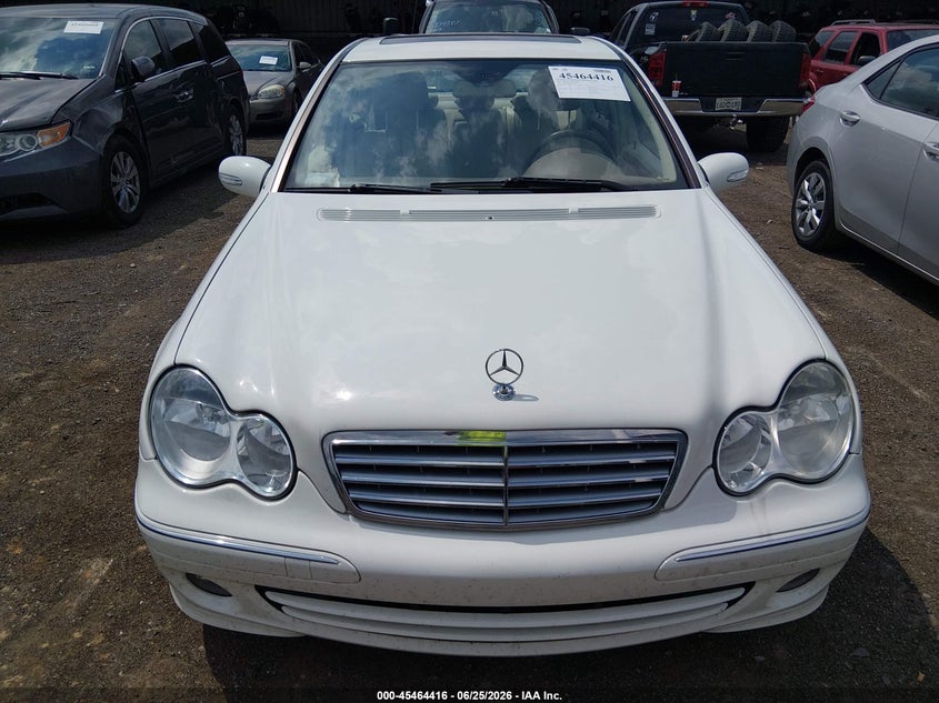 2007 Mercedes-benz C class VIN WDBRF92H97F865956 IAAI salvage auction — FRONT END, Salvage (Ohio), sold $525 on 2026-07-29 (photo 6)