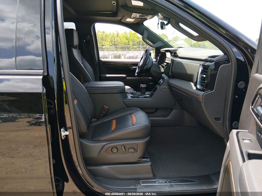 2025 Gmc SIERRA VIN 3GTUUEE80SG324842 IAAI salvage auction — FRONT END, Salvage Title, sold $24,800 on 2026-07-27 (photo 5)