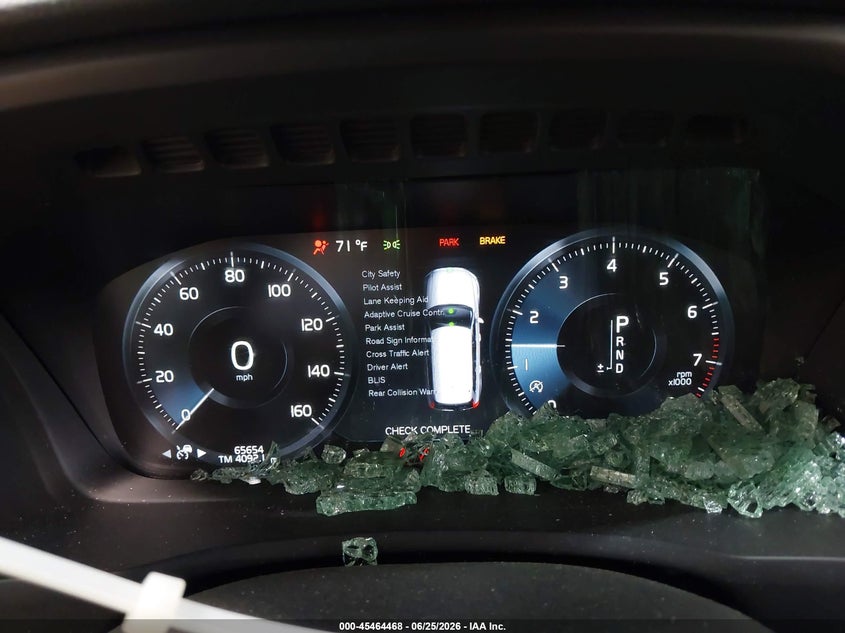 2020 Volvo Xc90 VIN YV4A22PK7L1611026 IAAI salvage auction — SIDE, Salvage (Pennsylvania), sold $15,025 on 2026-07-30 (photo 7)