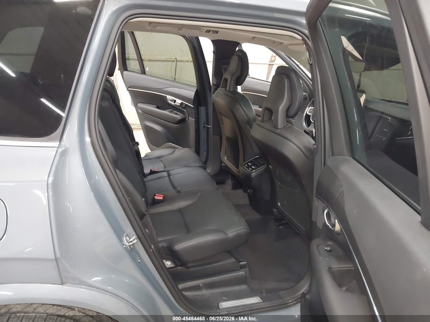 2020 Volvo Xc90 VIN YV4A22PK7L1611026 IAAI salvage auction — SIDE, Salvage (Pennsylvania), sold $15,025 on 2026-07-30 (photo 8)