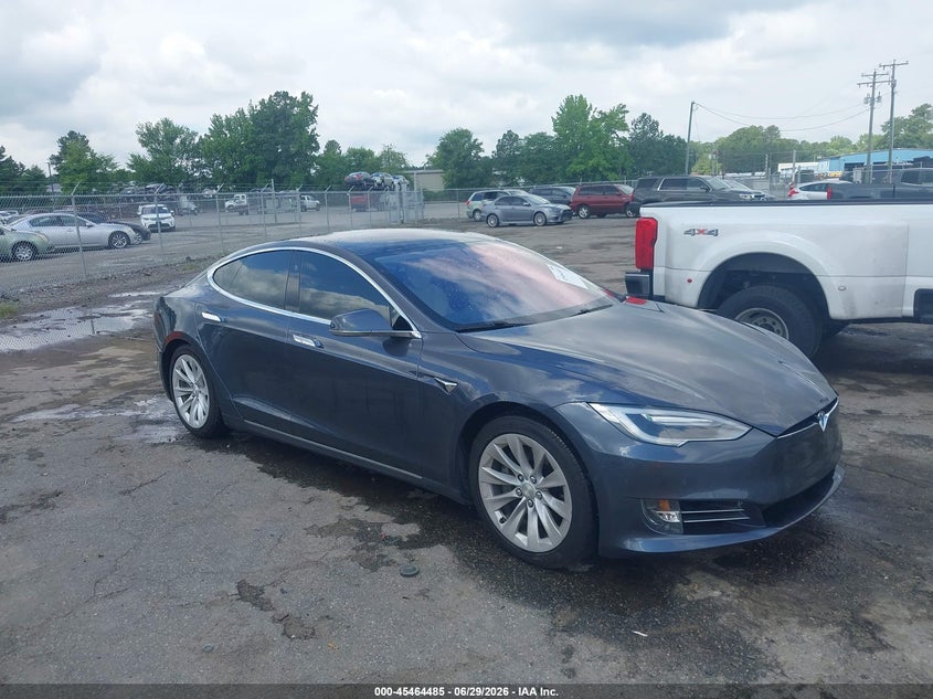 2017 Tesla Model s VIN 5YJSA1E29HF222300 IAAI salvage auction — SIDE, Salvage (Virginia), sold $8,500 on 2026-08-01 (photo 1)