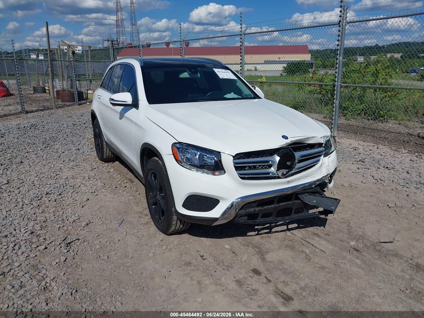 2016 Mercedes-benz Glc VIN WDC0G4KB9GF062998 IAAI salvage auction — FRONT END, Wait Title, sold $6,300 on 2026-08-16 (photo 1)