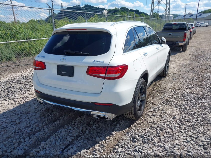 2016 Mercedes-benz Glc VIN WDC0G4KB9GF062998 IAAI salvage auction — FRONT END, Wait Title, sold $6,300 on 2026-08-16 (photo 4)
