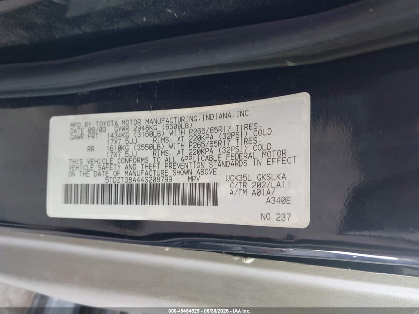 2004 Toyota Sequoia VIN 5TDZT38A44S208799 IAAI salvage auction — NORMAL WEAR, Original (Texas), sold $625 on 2026-07-21 (photo 9)