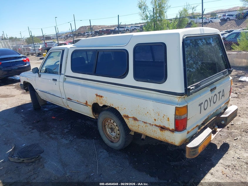 1986 Toyota Pickup VIN JT4RN55R6G0179507 IAAI salvage auction — NORMAL WEAR, Clear (New Mexico), sold $1,700 on 2026-07-06 (photo 3)