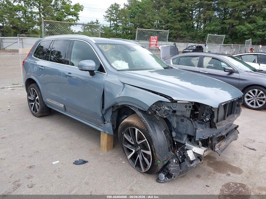 2023 Volvo Xc90 VIN YV4062PN1P1932141 IAAI salvage auction — FRONT END, Salvage Title, sold $11,200 on 2026-08-06 (photo 1)