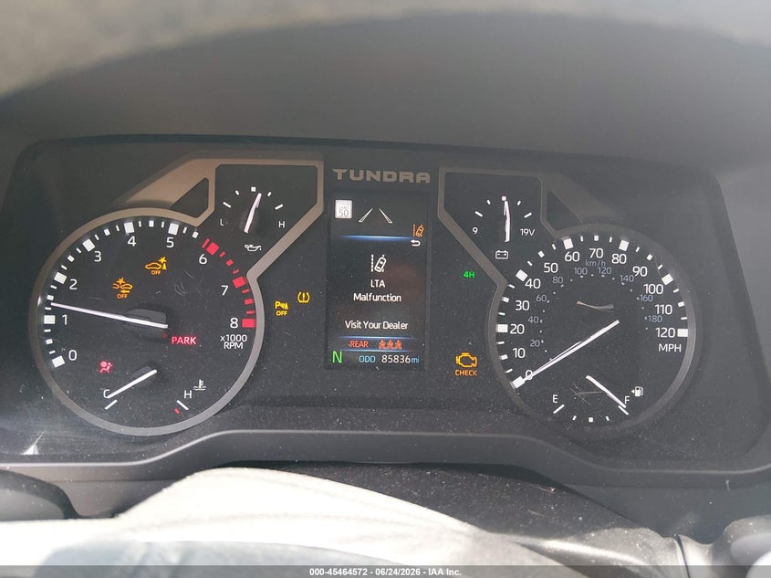 2022 Toyota Tundra VIN 5TFJA5DB5NX018714 IAAI salvage auction — FRONT END, Salvage Title, sold $14,300 on 2026-08-01 (photo 7)