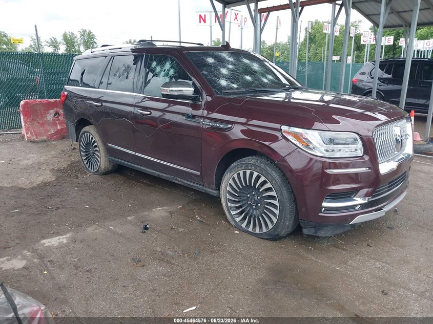 2019 Lincoln Navigator VIN 5LMJJ2TT8KEL10866 IAAI salvage auction — VANDALISM, Salvage Title, sold $6,100 on 2026-07-23 (photo 1)