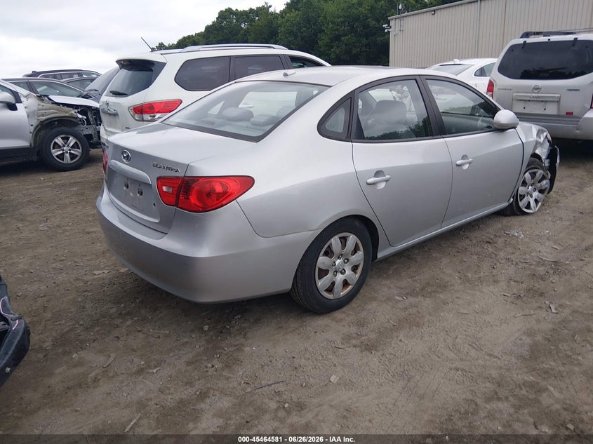 2008 Hyundai Elantra VIN KMHDU46DX8U543797 IAAI salvage auction — SIDE, Clear (Massachusetts), sold $300 on 2026-07-10 (photo 4)