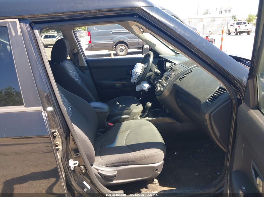 2011 Kia Soul VIN KNDJT2A27B7236680 IAAI salvage auction — FRONT END, Salvage (Ohio), sold $200 on 2026-07-21 (photo 5)