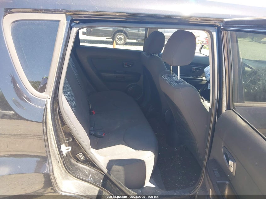 2011 Kia Soul VIN KNDJT2A27B7236680 IAAI salvage auction — FRONT END, Salvage (Ohio), sold $200 on 2026-07-21 (photo 8)