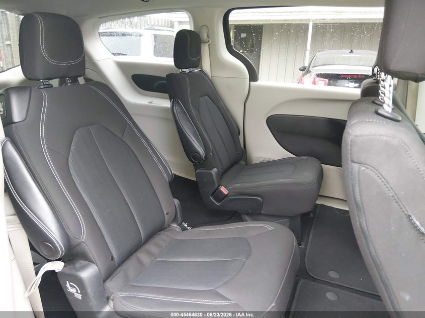2021 Chrysler Voyager VIN 2C4RC1CG7MR577861 IAAI salvage auction — NORMAL WEAR, SF97 (Virginia), sold $7,100 on 2026-07-22 (photo 8)