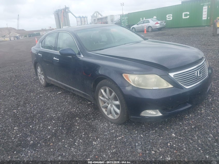 2008 Lexus Ls 460 VIN JTHBL46F485079088 IAAI salvage auction — NORMAL WEAR, Clear (Connecticut), sold $825 on 2026-07-28 (photo 1)