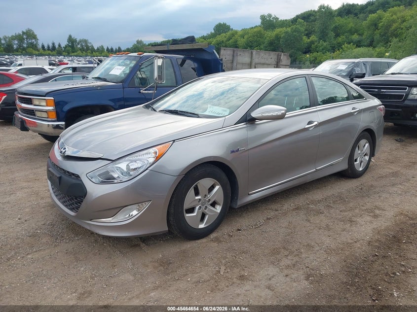 2012 Hyundai Sonata VIN KMHEC4A41CA060806 IAAI salvage auction — NORMAL WEAR, Clear (Illinois), sold $475 on 2026-07-29 (photo 2)