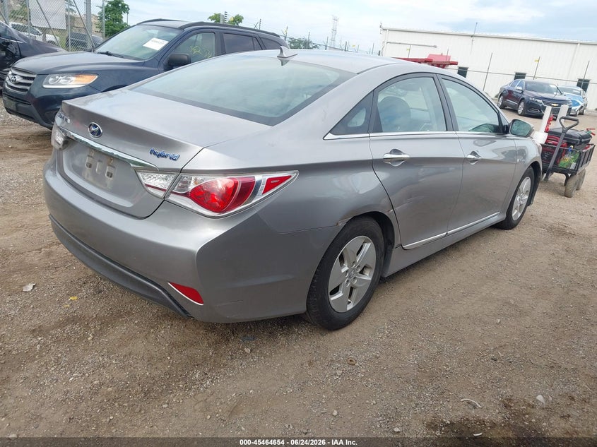 2012 Hyundai Sonata VIN KMHEC4A41CA060806 IAAI salvage auction — NORMAL WEAR, Clear (Illinois), sold $475 on 2026-07-29 (photo 4)