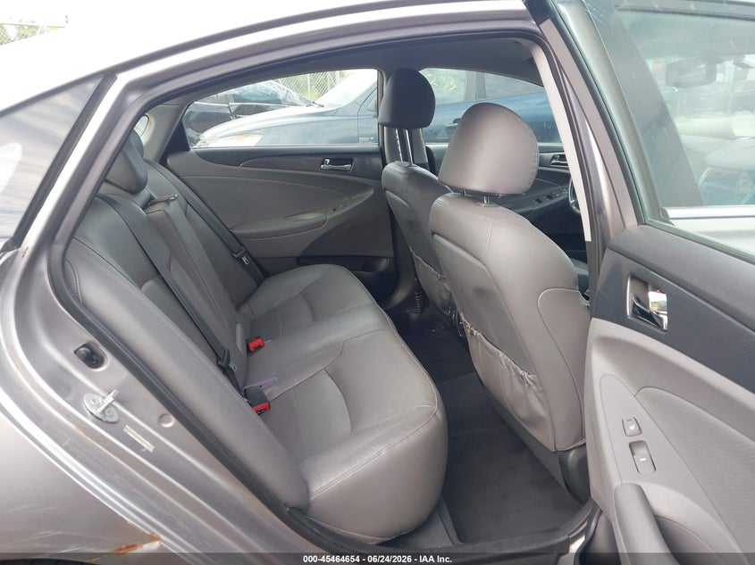 2012 Hyundai Sonata VIN KMHEC4A41CA060806 IAAI salvage auction — NORMAL WEAR, Clear (Illinois), sold $475 on 2026-07-29 (photo 8)