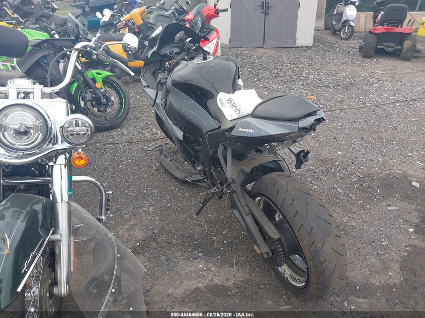 2016 Kawasaki Zx VIN JKAZXCS14GA004447 IAAI salvage auction — SIDE, Salvage (Pennsylvania), sold $3,750 on 2026-07-15 (photo 3)