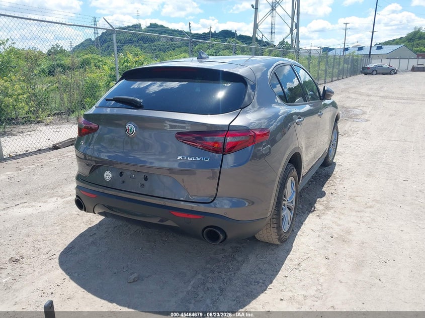 2023 Alfa romeo Stelvio VIN ZASPAKANXP7D57289 IAAI salvage auction — FRONT END, Salvage (Pennsylvania), sold $6,000 on 2026-07-14 (photo 4)
