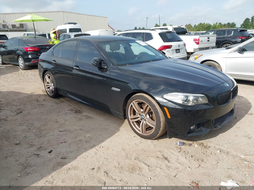 2016 BMW 5er VIN WBA5B1C58GG553068 IAAI salvage auction — WATER/FLOOD, Salvage (Texas), sold $2,700 on 2026-07-16 (photo 1)