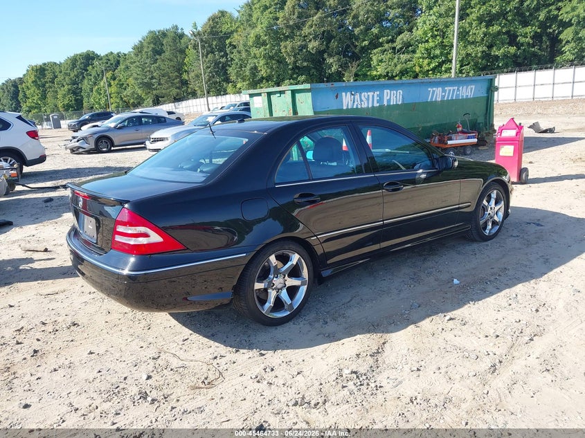 2007 Mercedes-benz C class VIN WDBRF52H67F877832 IAAI salvage auction — REAR END, Salvage (Georgia), sold $275 on 2026-07-23 (photo 4)