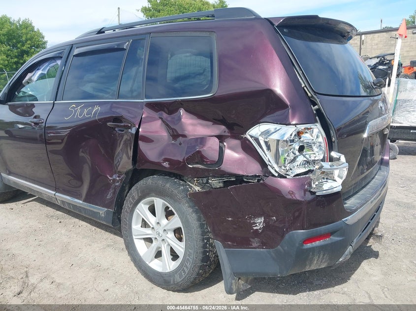 2013 Toyota Highlander VIN 5TDBK3EH7DS229071 IAAI salvage auction — LEFT & RIGHT, Salvage Title, sold $3,200 on 2026-07-23 (photo 6)