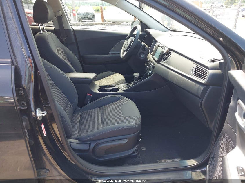 2019 Kia Niro VIN KNDCB3LC9K5356659 IAAI salvage auction — SIDE, Salvage (Pennsylvania), sold $2,575 on 2026-07-15 (photo 5)