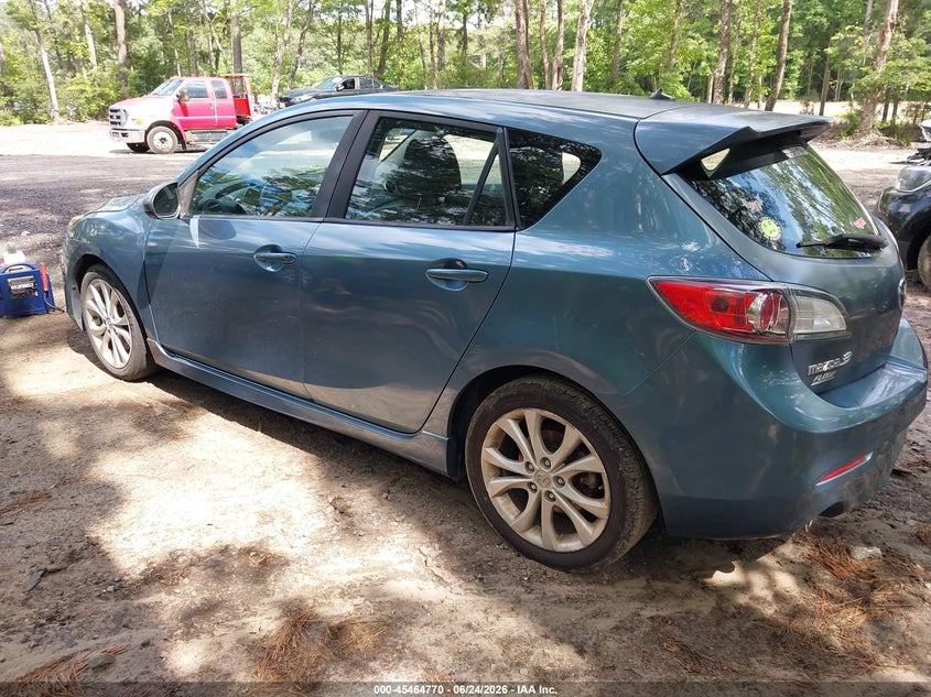 2011 Mazda 3 VIN JM1BL1K5XB1438942 IAAI salvage auction — NORMAL WEAR, Clear (Virginia), sold $450 on 2026-07-28 (photo 3)