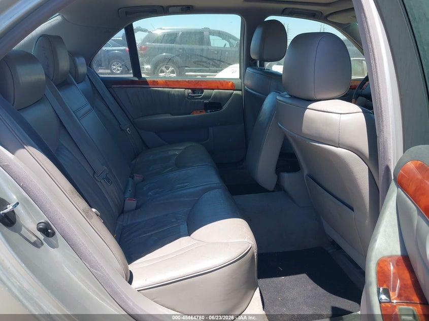 2001 Lexus Ls VIN JTHBN30F910019596 IAAI salvage auction — NORMAL WEAR, Clear - Dealer Only (California), sold $675 on 2026-07-15 (photo 8)