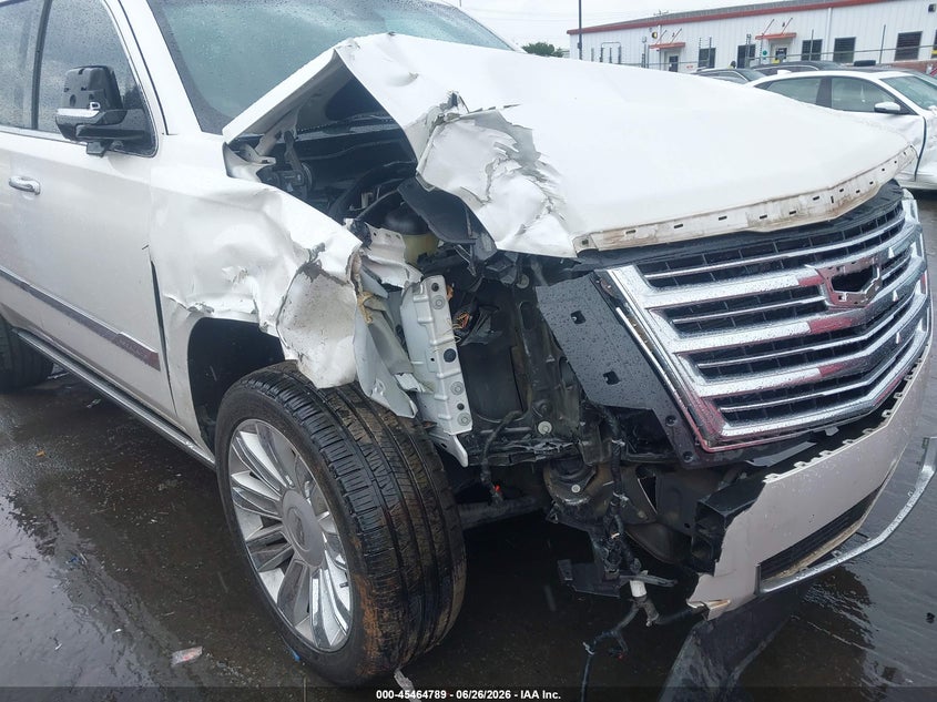 2017 Cadillac Escalade VIN 1GYS4DKJ1HR378629 IAAI salvage auction — RIGHT FRONT, Salvage (North Carolina), sold $5,600 on 2026-07-26 (photo 6)