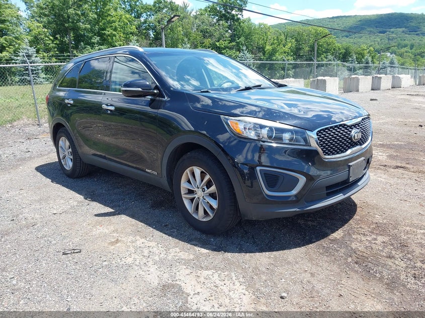2017 Kia Sorento VIN 5XYPGDA53HG280658 IAAI salvage auction — NORMAL WEAR, Clear (New Jersey), sold $2,375 on 2026-07-30 (photo 1)