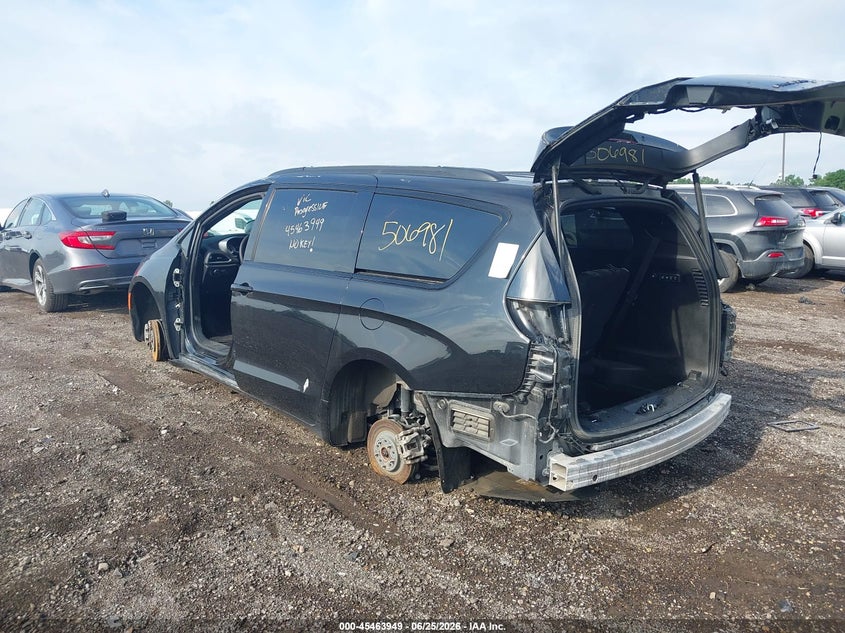 2023 Chrysler Pacifica VIN 2C4RC3GG0PR506981 IAAI salvage auction — ALL OVER, Scrap (Michigan), sold $3,050 on 2026-07-23 (photo 3)