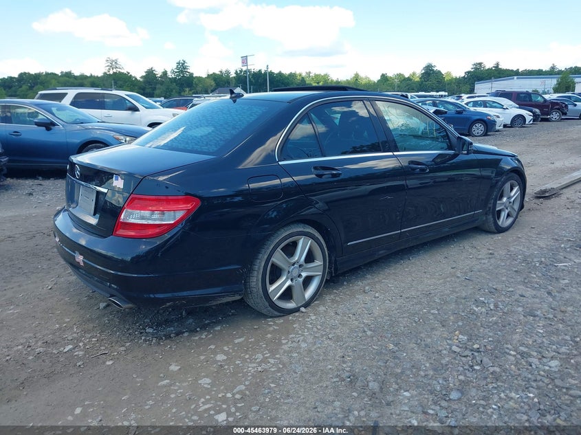 2010 Mercedes-benz C class VIN WDDGF5EBXAR096887 IAAI salvage auction — NORMAL WEAR, Original (New Hampshire), sold $675 on 2026-07-15 (photo 4)