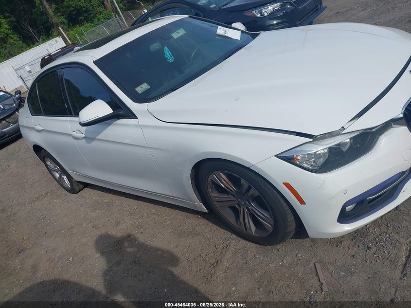 2016 BMW 3er VIN WBA8E3G53GNT26313 IAAI salvage auction — LEFT SIDE, Salvage Title, sold $25 on 2026-07-21 (photo 1)