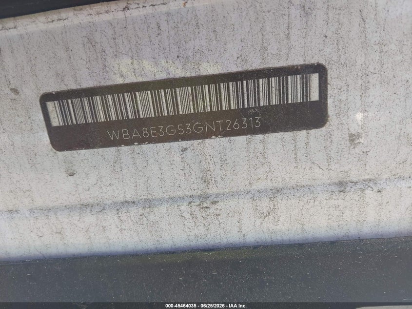 2016 BMW 3er VIN WBA8E3G53GNT26313 IAAI salvage auction — LEFT SIDE, Salvage Title, sold $25 on 2026-07-21 (photo 9)
