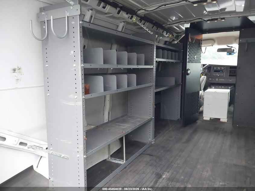 2020 Chevrolet Express cargo VIN 1GCZGGFP1L1276587 IAAI salvage auction — NORMAL WEAR, SF97 (Maryland), sold $7,200 on 2026-07-21 (photo 7)