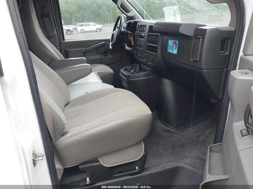 2020 Chevrolet Express cargo VIN 1GCZGGFP1L1276587 IAAI salvage auction — NORMAL WEAR, SF97 (Maryland), sold $7,200 on 2026-07-21 (photo 1)