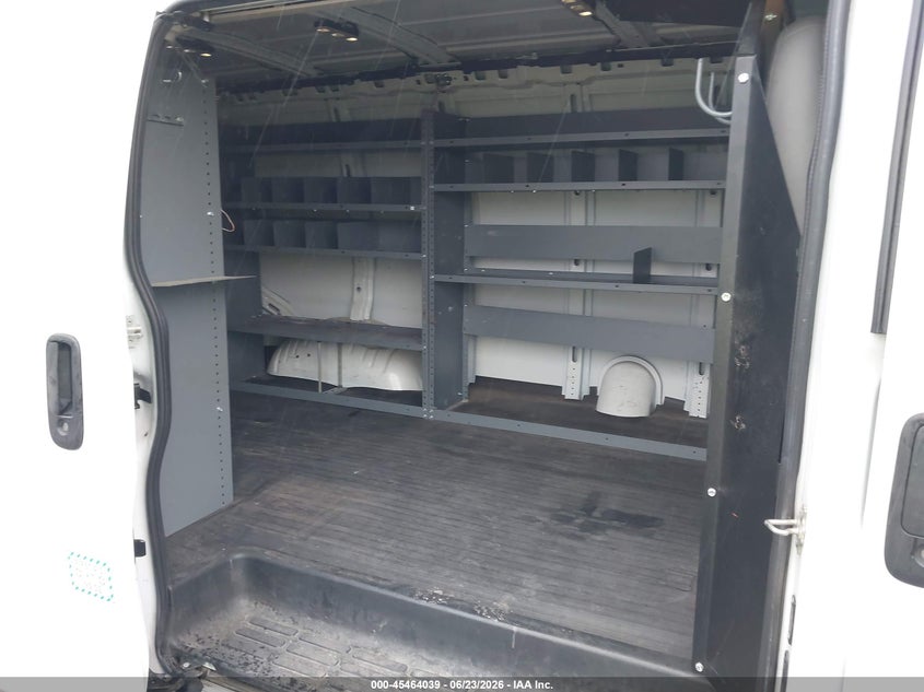 2020 Chevrolet Express cargo VIN 1GCZGGFP1L1276587 IAAI salvage auction — NORMAL WEAR, SF97 (Maryland), sold $7,200 on 2026-07-21 (photo 3)