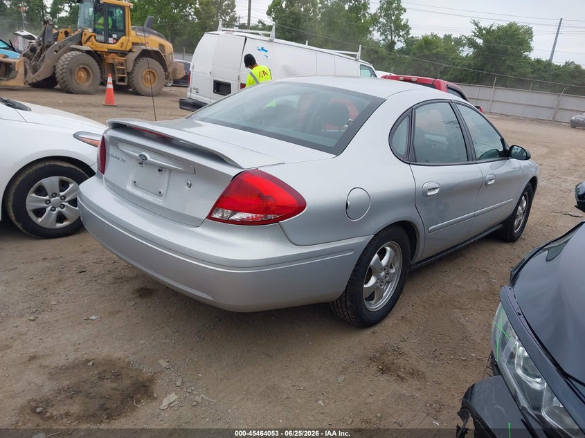 2005 Ford Taurus VIN 1FAFP53205A299593 IAAI salvage auction — FRONT END, Salvage (Ohio), sold $350 on 2026-07-09 (photo 4)