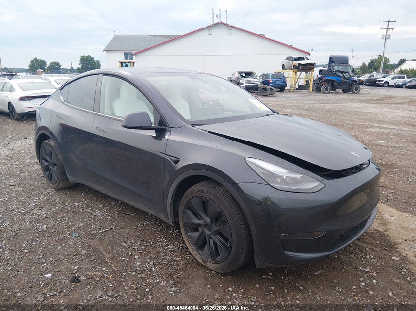 2025 Tesla Model y VIN 7SAYGAEE2SF288796 IAAI salvage auction — REAR END, Wait Title, sold $13,700 on 2026-07-31 (photo 1)