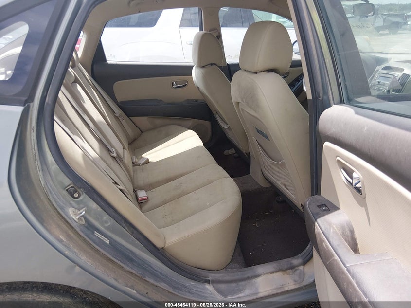 2010 Hyundai Elantra VIN KMHDU4AD5AU111907 IAAI salvage auction — NORMAL WEAR, Clear (Oklahoma), sold $425 on 2026-07-07 (photo 8)
