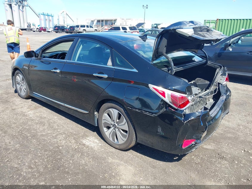2013 Hyundai Sonata VIN KMHEC4A40DA070793 IAAI salvage auction — REAR END, Mv-907A (New York), sold $450 on 2026-07-07 (photo 3)