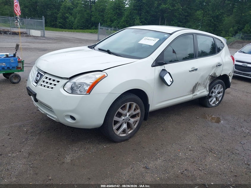 2010 Nissan Rogue sport VIN JN8AS5MV1AW107563 IAAI salvage auction — SIDE, Salvage (Massachusetts), sold $425 on 2026-07-24 (photo 2)