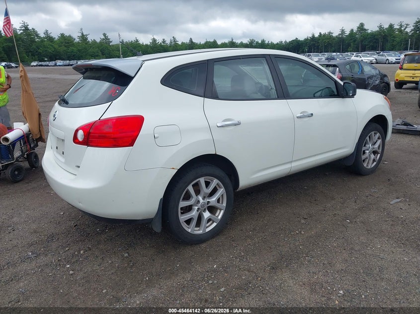2010 Nissan Rogue sport VIN JN8AS5MV1AW107563 IAAI salvage auction — SIDE, Salvage (Massachusetts), sold $425 on 2026-07-24 (photo 4)