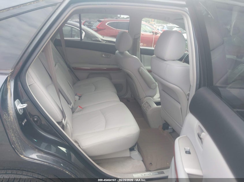 2007 Lexus Rx VIN JTJHW31U872033960 IAAI salvage auction — NORMAL WEAR, Clear (Massachusetts), sold $675 on 2026-07-31 (photo 8)