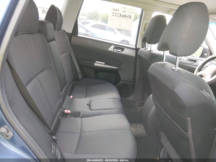 2012 Subaru Forester VIN JF2SHADC8CH440387 IAAI salvage auction — RIGHT FRONT, Salvage Title, sold $425 on 2026-08-27 (photo 8)