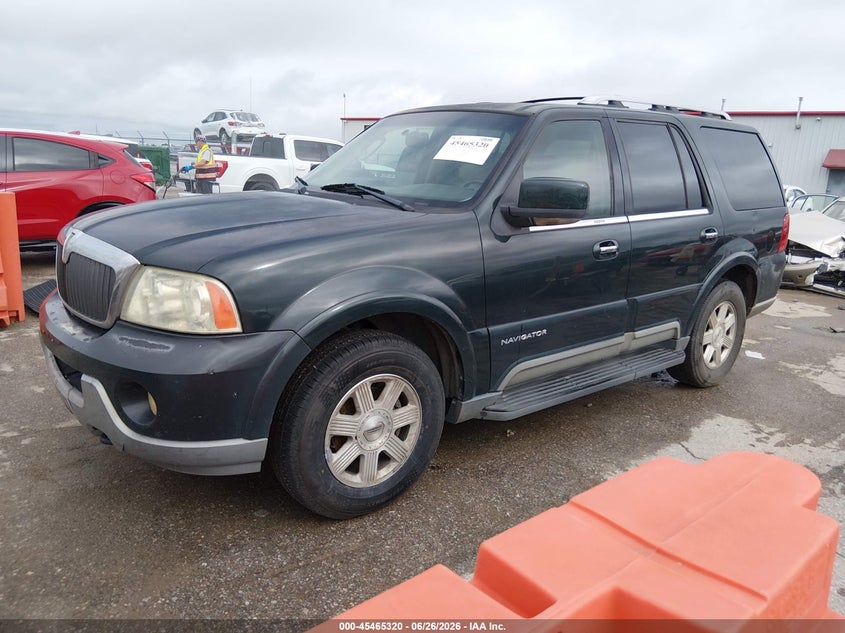 2003 Lincoln Navigator VIN 5LMFU27R73LJ06097 IAAI salvage auction — NORMAL WEAR, Clear (Kansas), sold $550 on 2026-07-10 (photo 2)